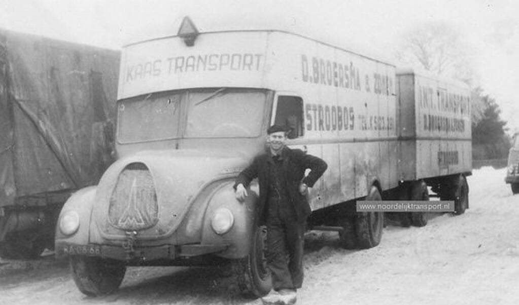 Archieffoto van vrachtwagen voor kaastransport.