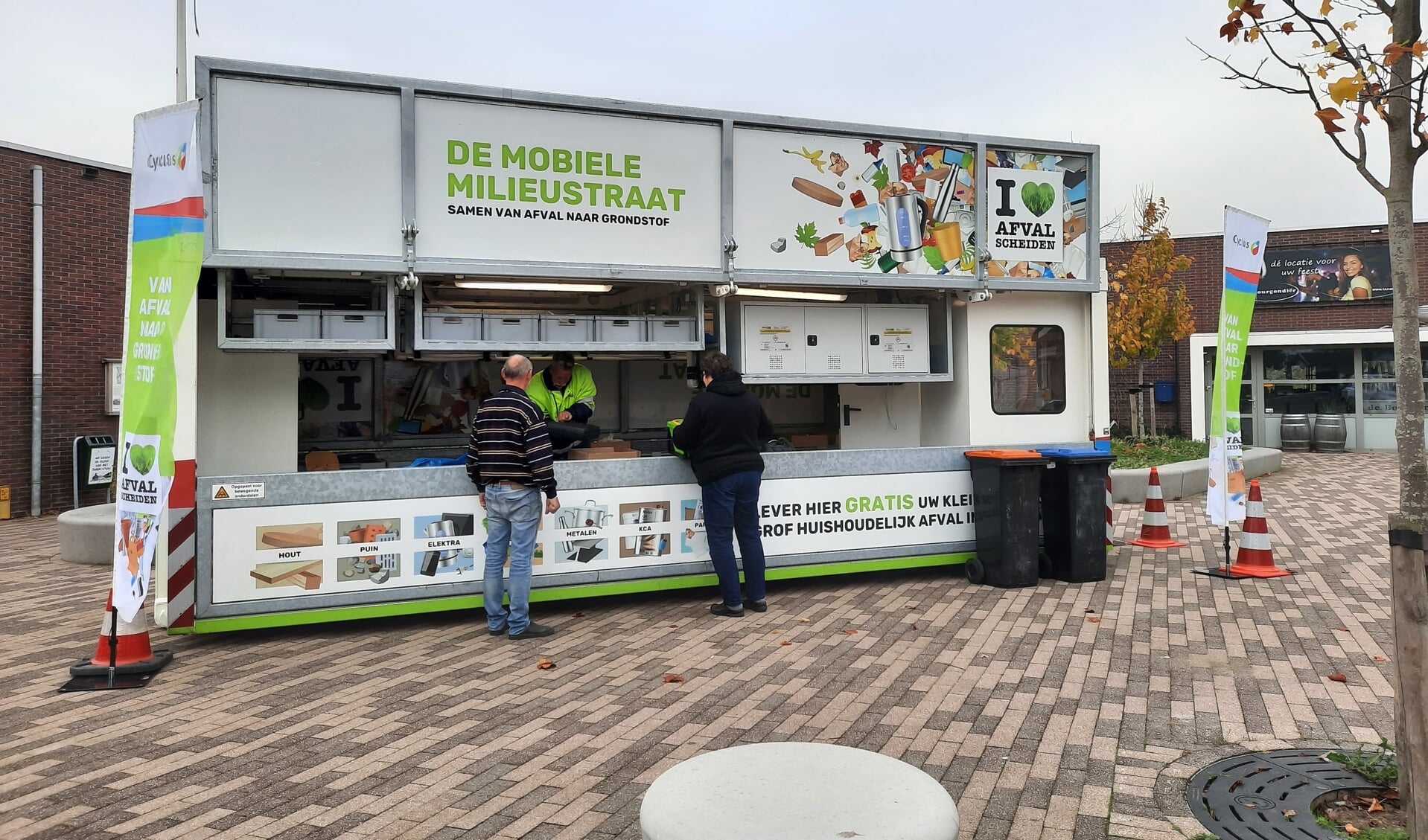 Mobiele Milieustraat was een tijdje geleden in Nieuwerbrug en komt nu weer naar Bodegraven. 