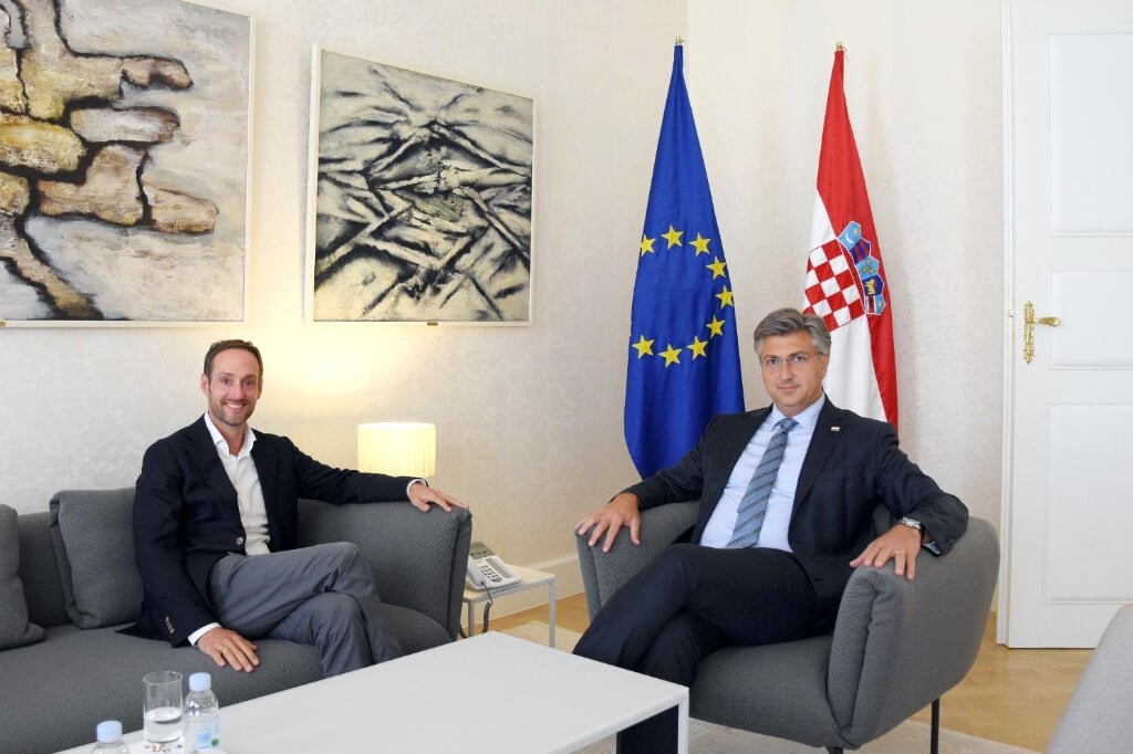 Jan de Jong op bezoek bij de premier van Kroatië.