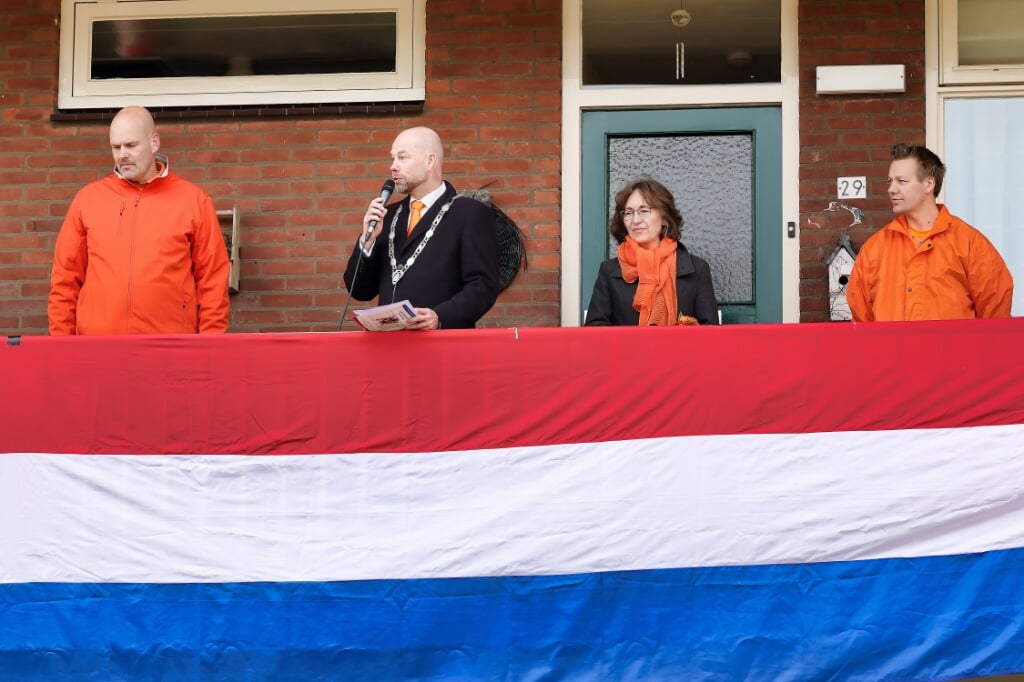 Toespraak door burgemeester Michiel Grauss. Beeld: Wim de Boevère