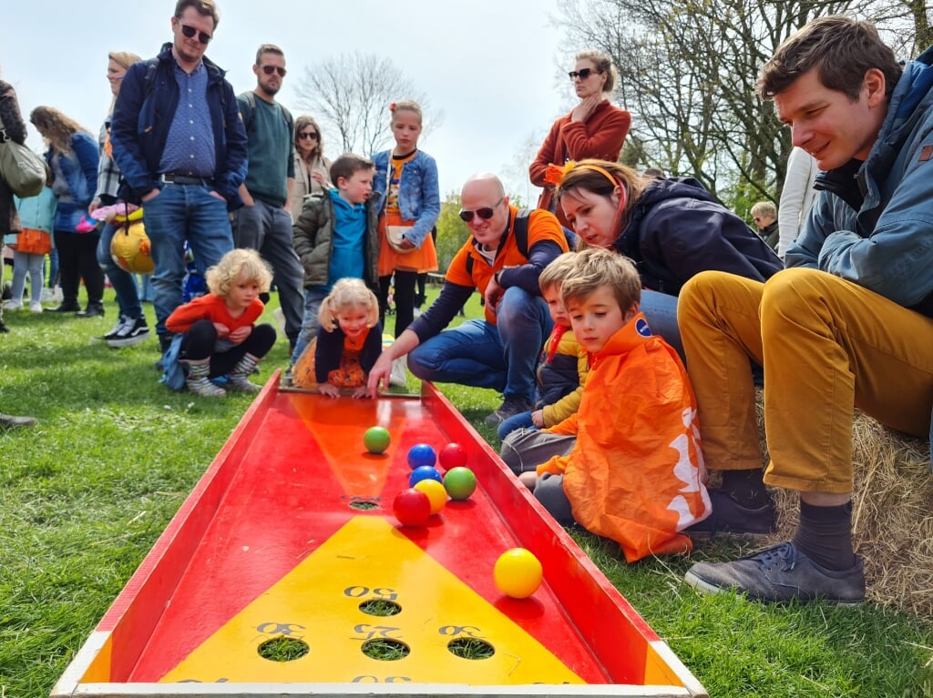 Koningsdag in De Oude Zustertuin. Beeld: Lisanne van Uunen