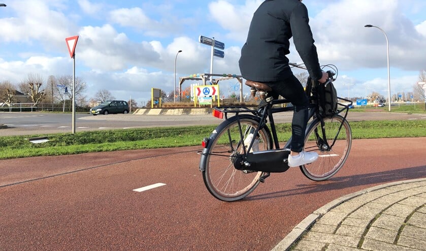 Ook de veiligheid van de rotonde bij de Oostmeerlaan stond vorig jaar regelmatig ter discussie.