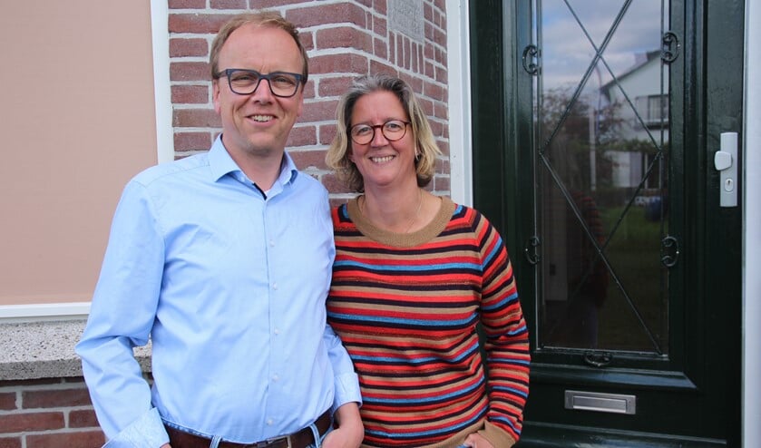 Tot hun eigen grote verrassing ontvingen Edwin en Monique van Drunen vrijdag 24 april per telefoon een koninklijke onderscheiding.