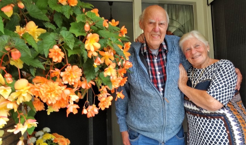 Dick en Corrie zijn al 65 jaar gelukkig getrouwd.