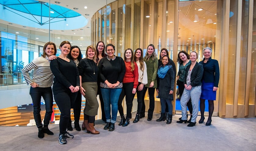 Het team jeugdcoaches met verantwoordelijk wethouder Van Tatenhove.