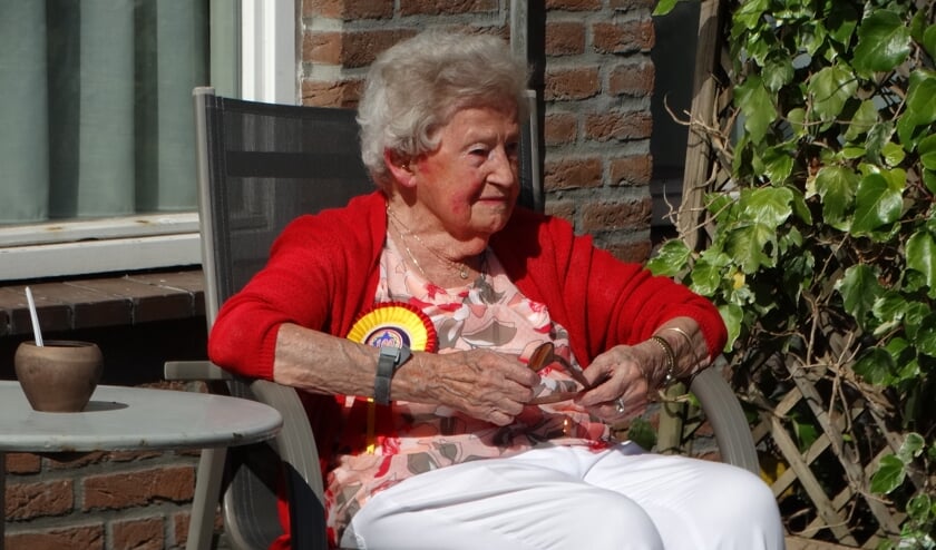 Rie geniet met volle teugen.