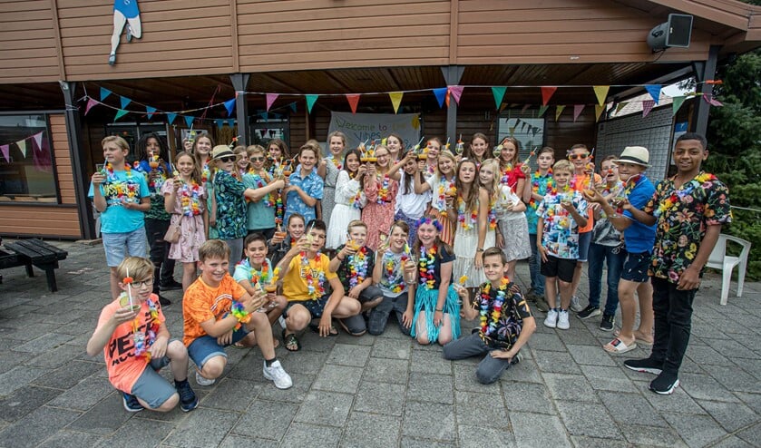 <p>De kinderen waren allemaal prachtig uitgedost voor het feest. (Foto: Chris Gorzeman/Capital Images) </p>