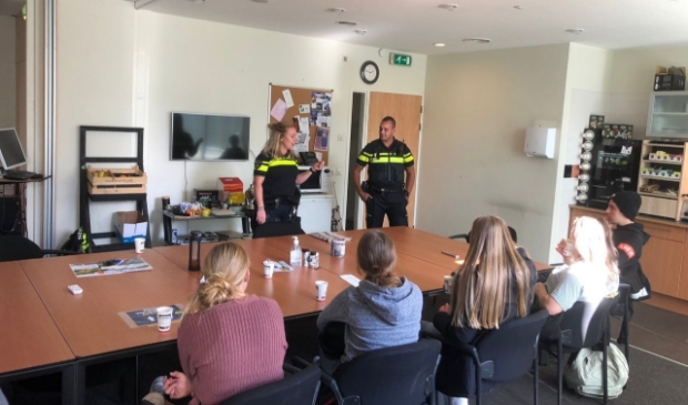 Les over criminaliteit bij de politie.