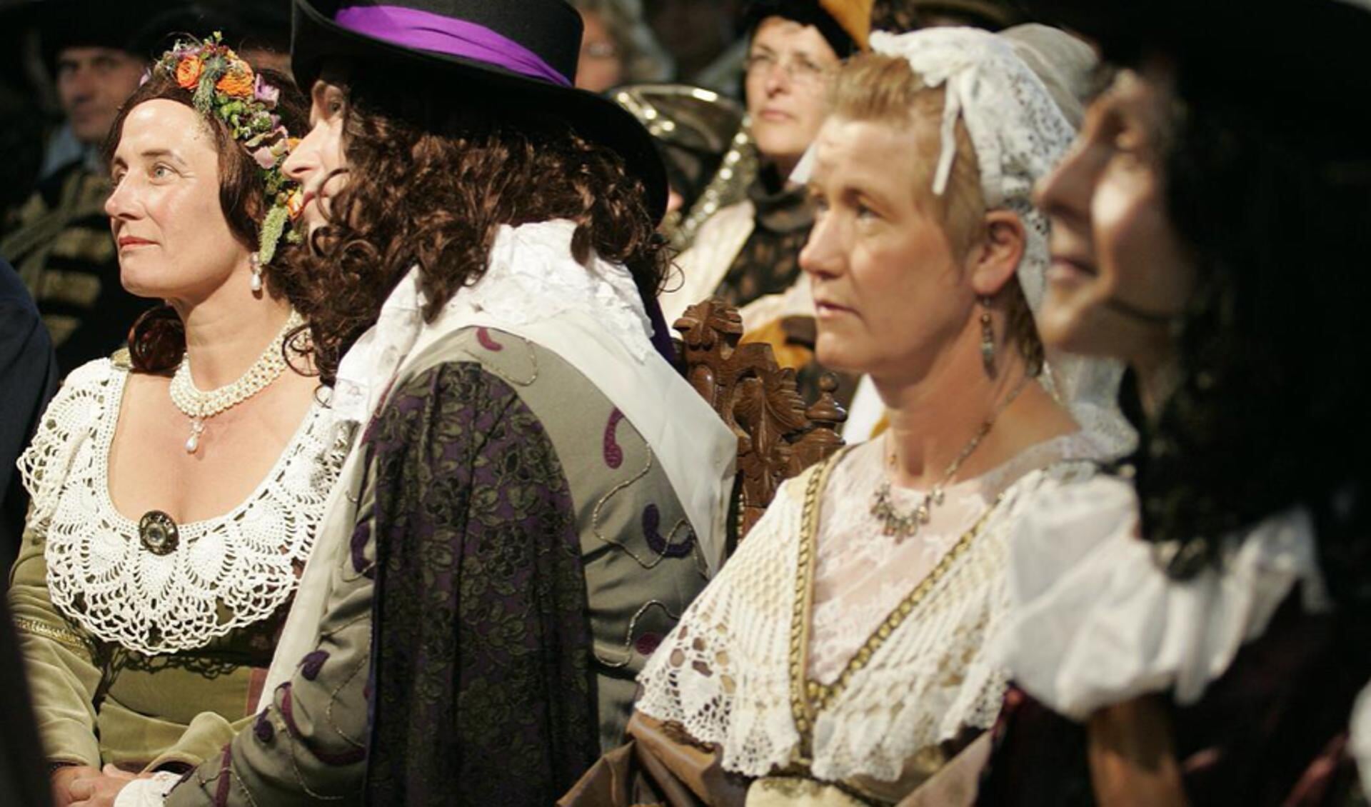 Nagespeeld huwelijk Rembrandt & Saskia in St.-Anne (2006)