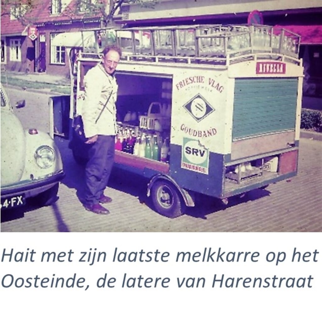 Hait met zijn laatste 'melkkarre' op het Oosteinde, de latere Van Harenstraat