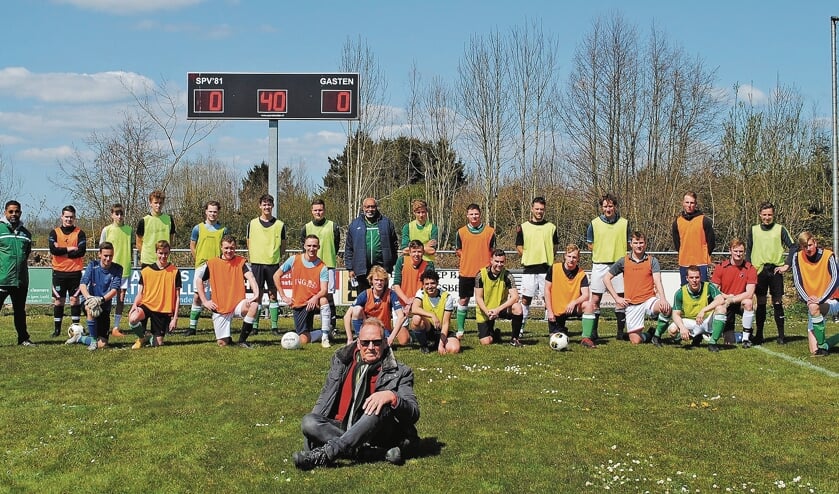 <p pstyle="BODY">40 jaar voetbal in Vlist, Polsbroekerdam en Polsbroek</p>