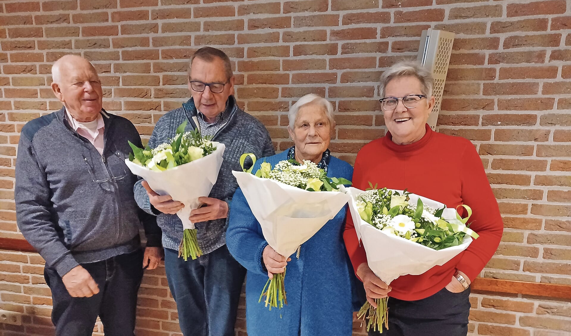 Op de foto van links naar rechts: Gert Wouters, Bram Verweij, Ludy van de Zee en Amy van der Louw.