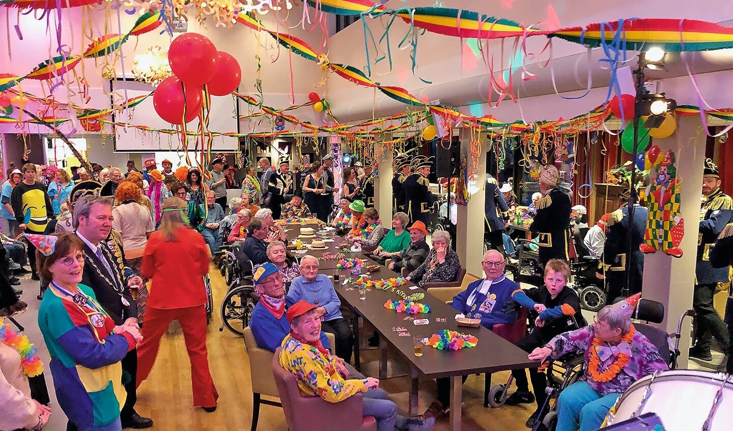 De bewoners, maar zeker ook het personeel en de vrijwilligersgenoten er weer met volle teugen van.