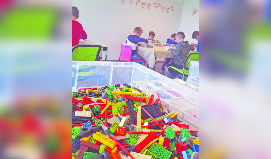 Een workshop Lego vinden veel kinderen leuk.