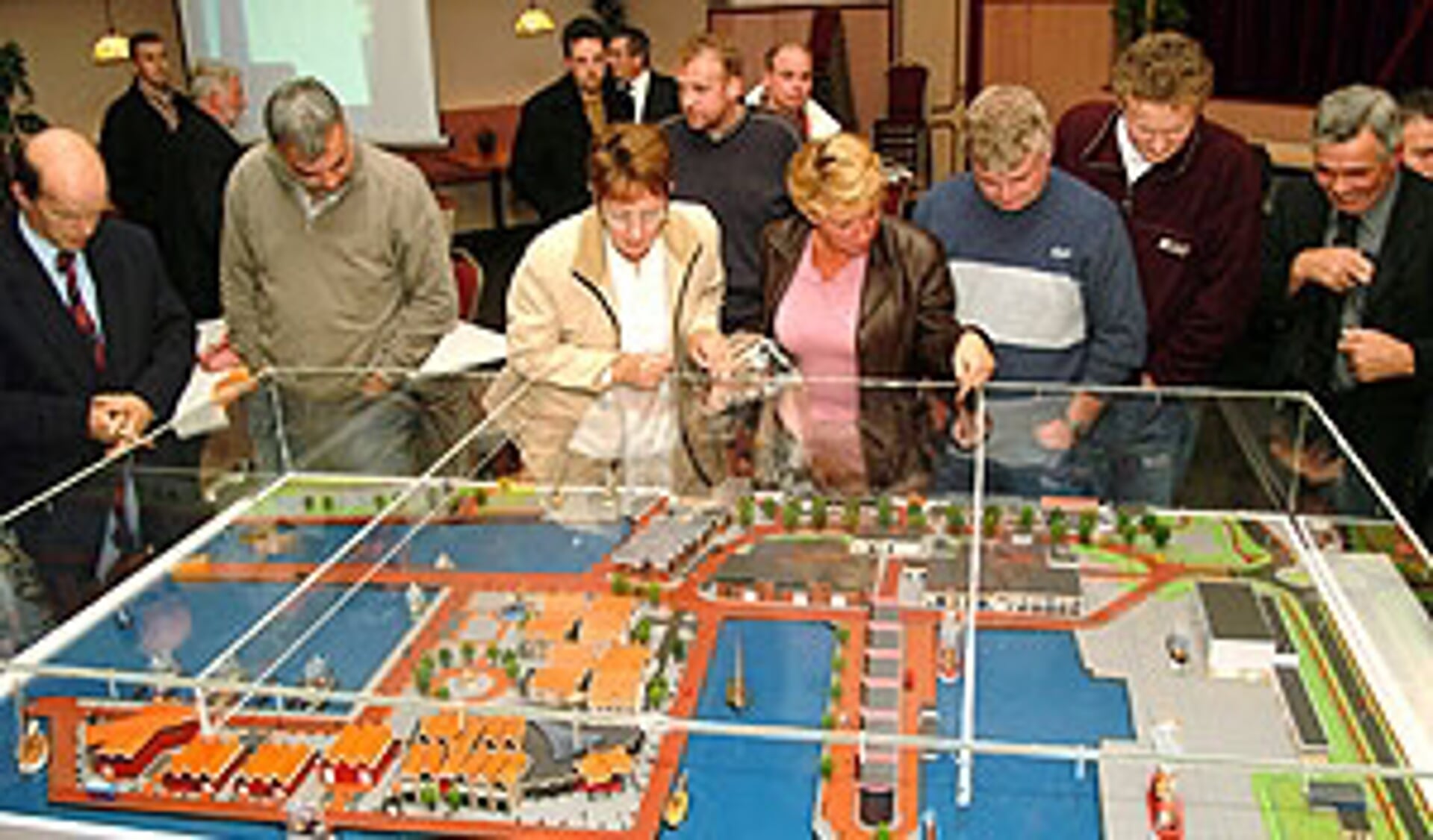  In 2005 kwam het plan Fa'rus opnieuw in beeld tijdens de presentatie van het Masterplan 'Hart van Urk'.