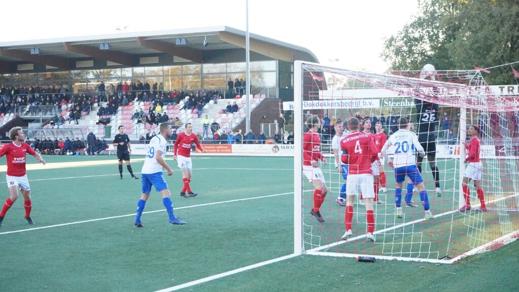 Urk-Excelsior’31: Erop Of Eronder - Nieuws Uit Urk