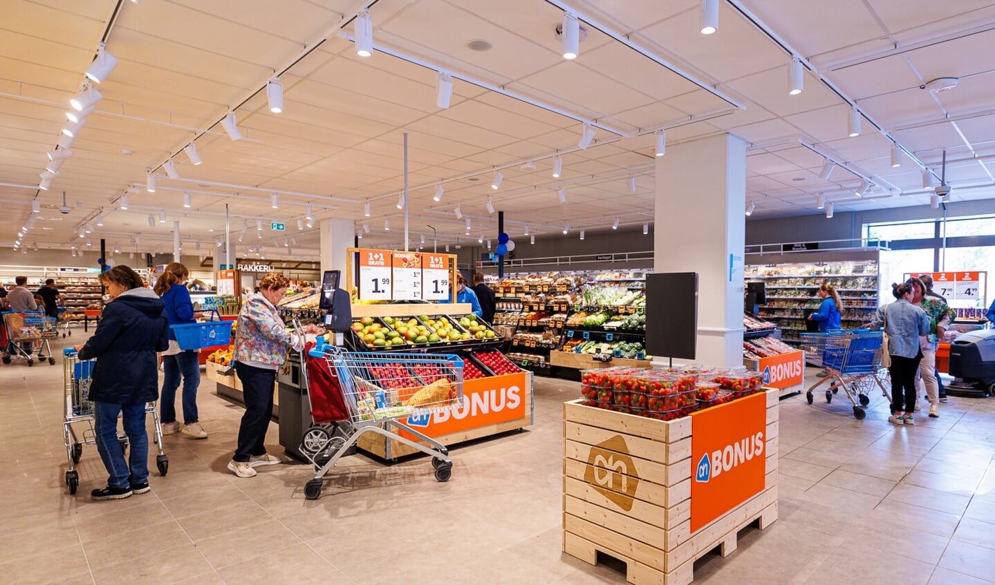 Topdrukte bij opening nieuwe Albert Heijn Bergeijk - Hoi Bergeijk