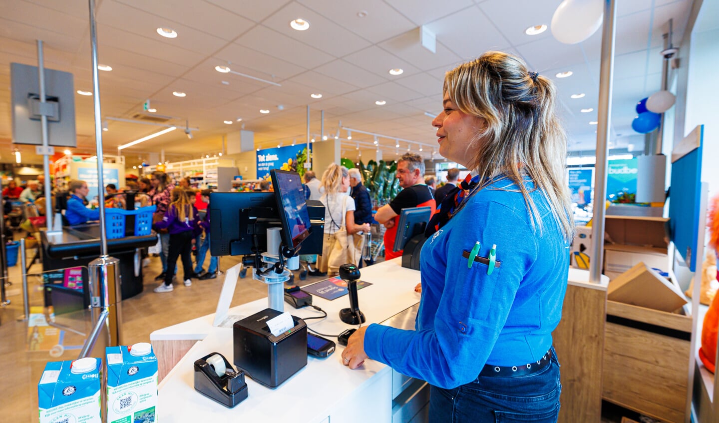 Topdrukte bij opening nieuwe Albert Heijn Bergeijk - Hoi Bergeijk