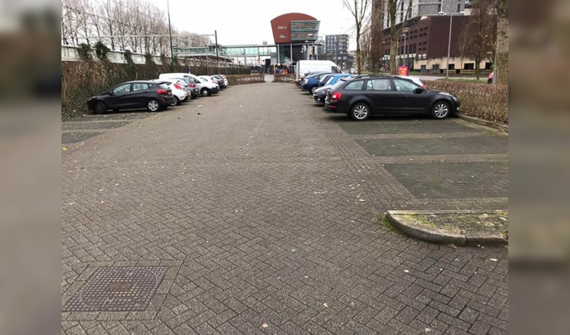 Genoeg parkeerruimte in de buurt