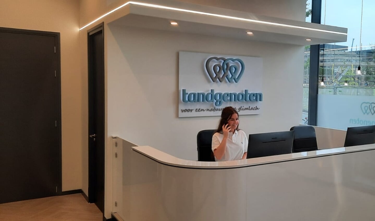 De receptie van de nieuwe vestiging van Tandgenoten.