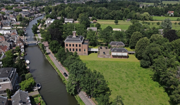 <p> fotograaf: G.T.A. Hof </p>