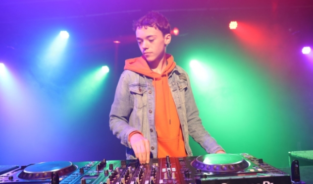<p>DJ Dylan een van de deelnemers, </p>