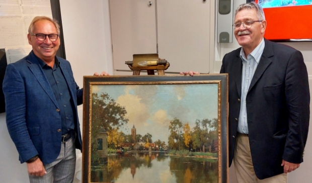 <p>Henk Stoltz, voorzitter Vechtstreekmuseum, en Bert Appeldoorn, voorzitter Vrienden Vechtstreekmuseum</p>