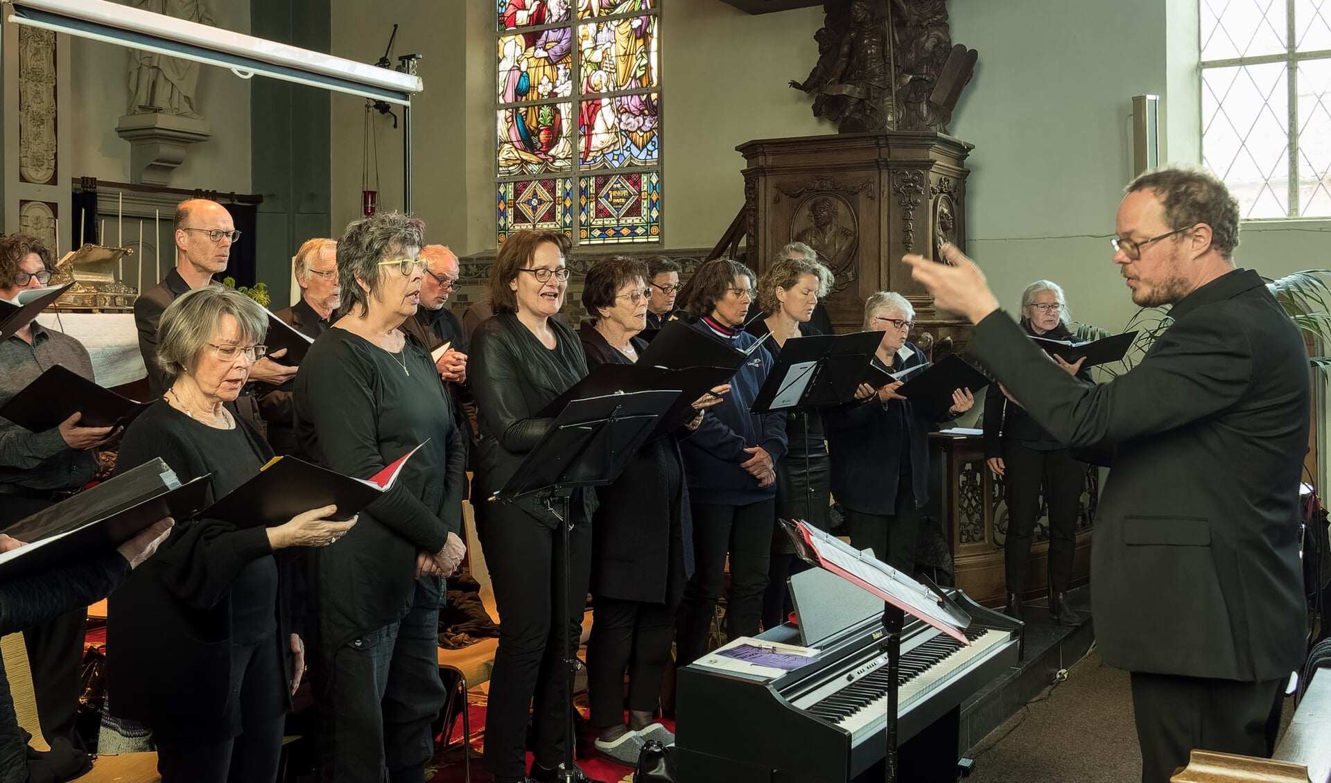 UItvoering Voces Lauri o.l.v. Maarten van der Bijl