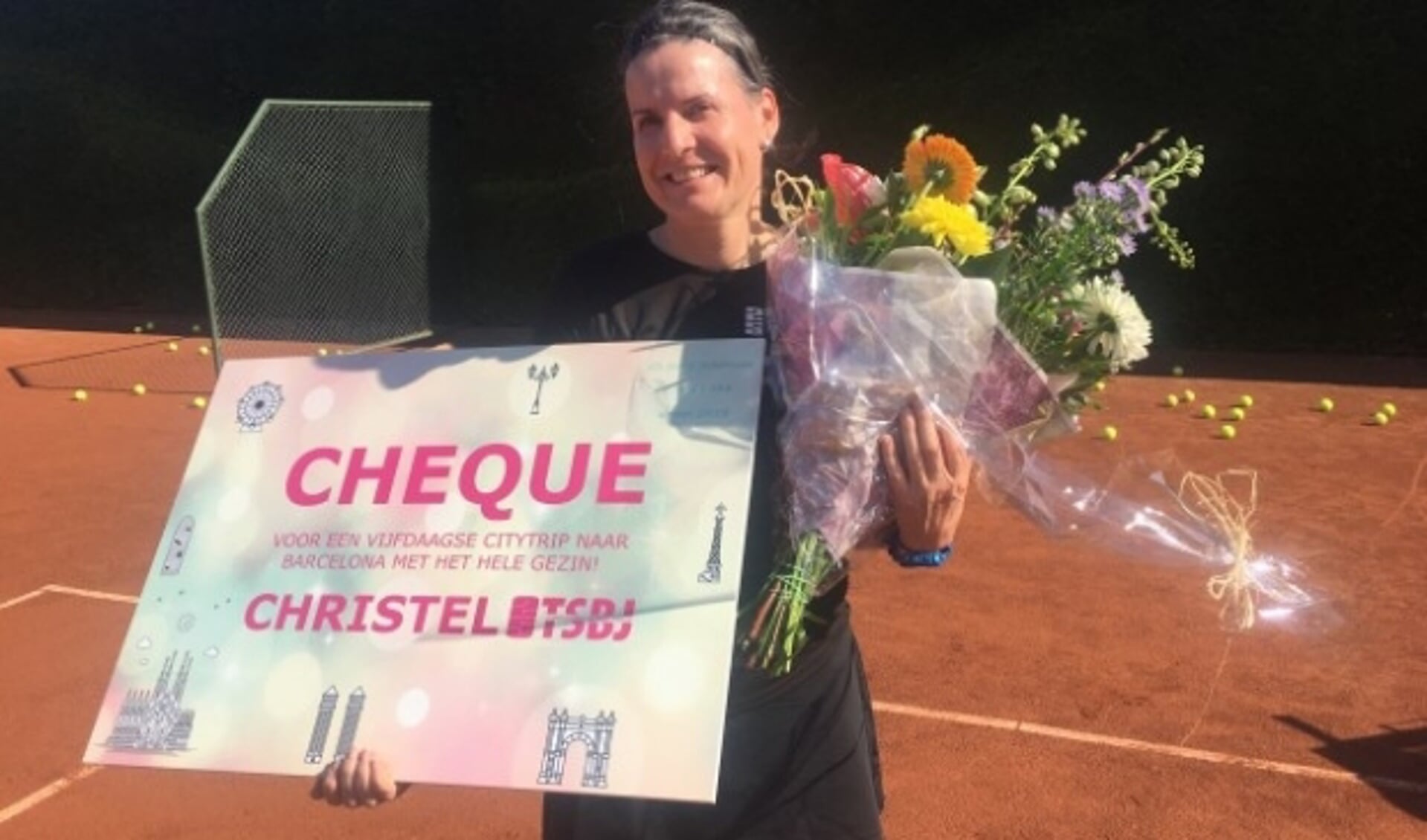 Zowel zakelijk als privé staat Christels leven in het teken van tennis: ze is getrouwd met haar tennisleraar.