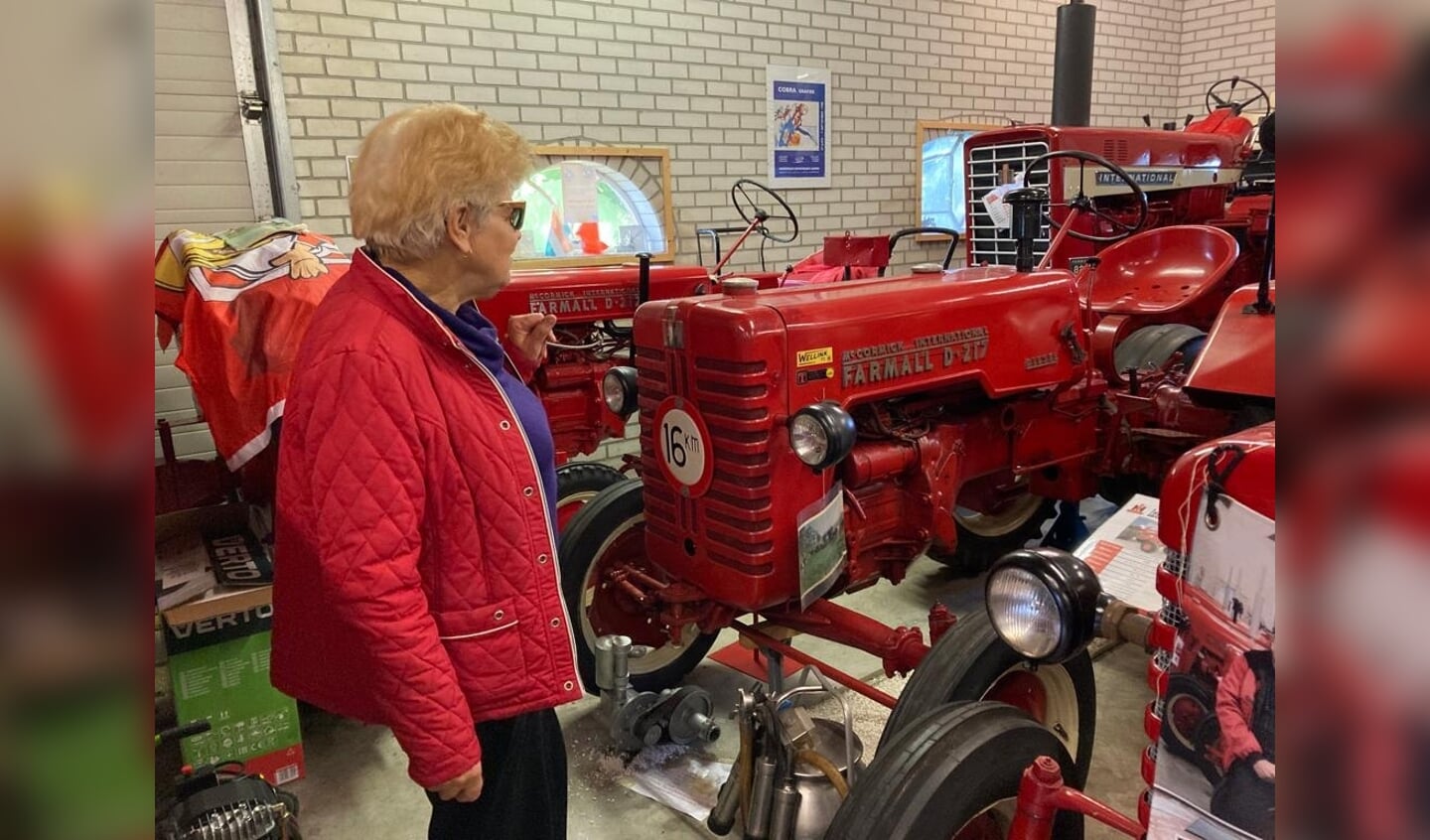  De huidige functie van de stal als tractorenmuseum heeft toegevoegde waarde voor de beleving van de agrarische geschiedenis. 