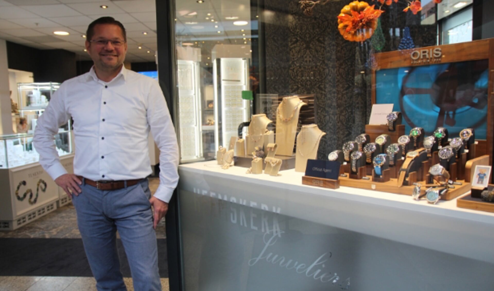 Ruud Heemskerk richt zich op de regio. “Kom eens een kijkje nemen in het winkelcentrum van Pijnacker”, zegt hij ook tegen de lezers van Hart van Lansingerland.