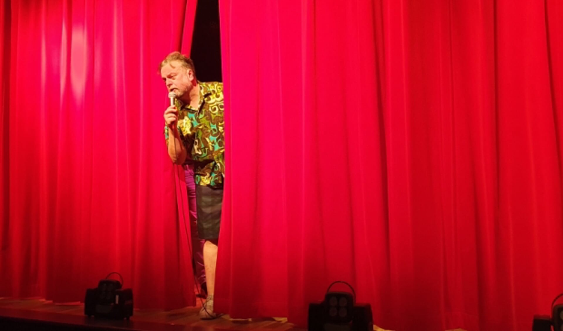 Cabaretier Arie Koomen afgelopen zaterdag in Theater 't Web.