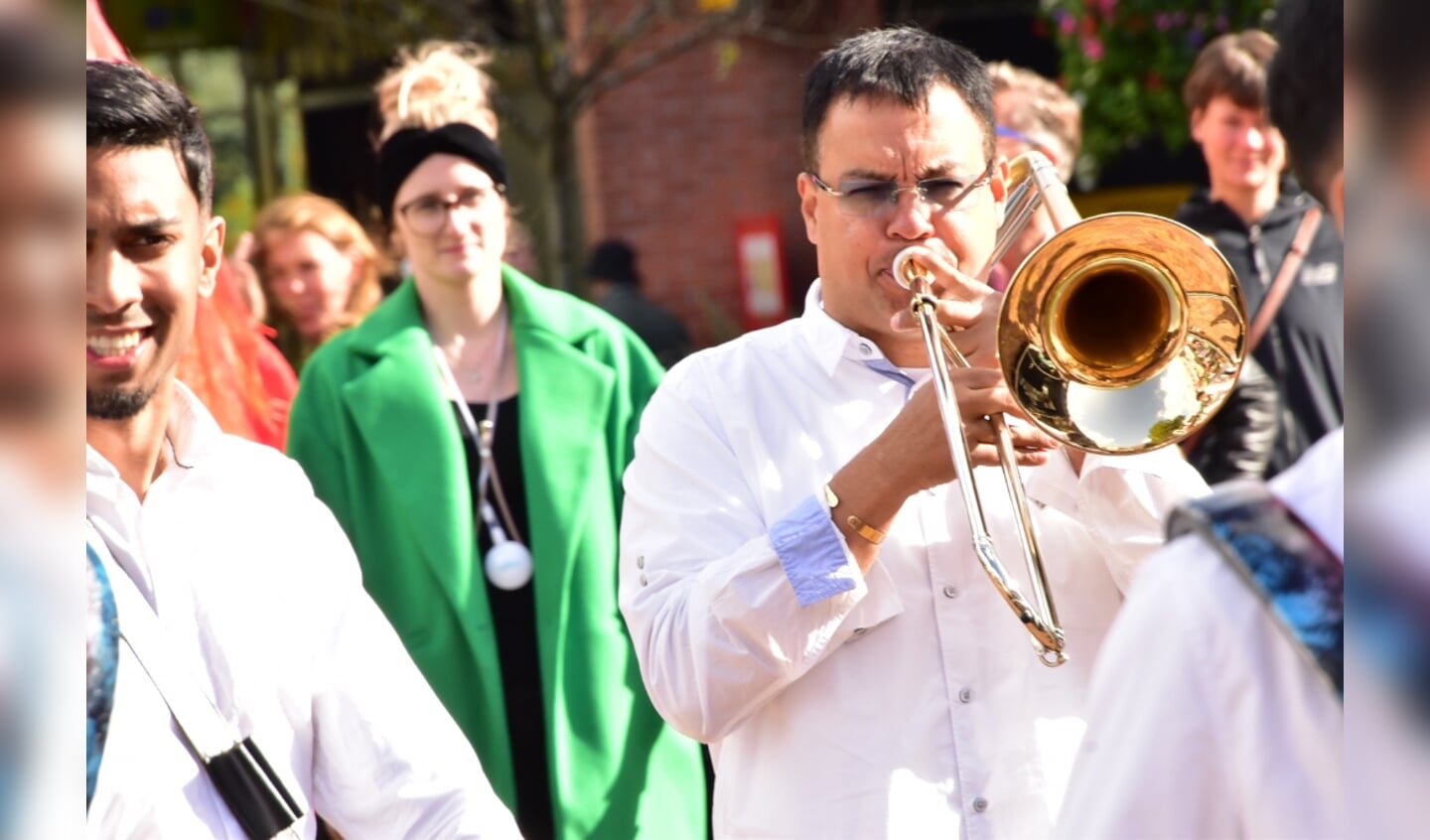 Ook de Unicum Brass Band was van de partij.