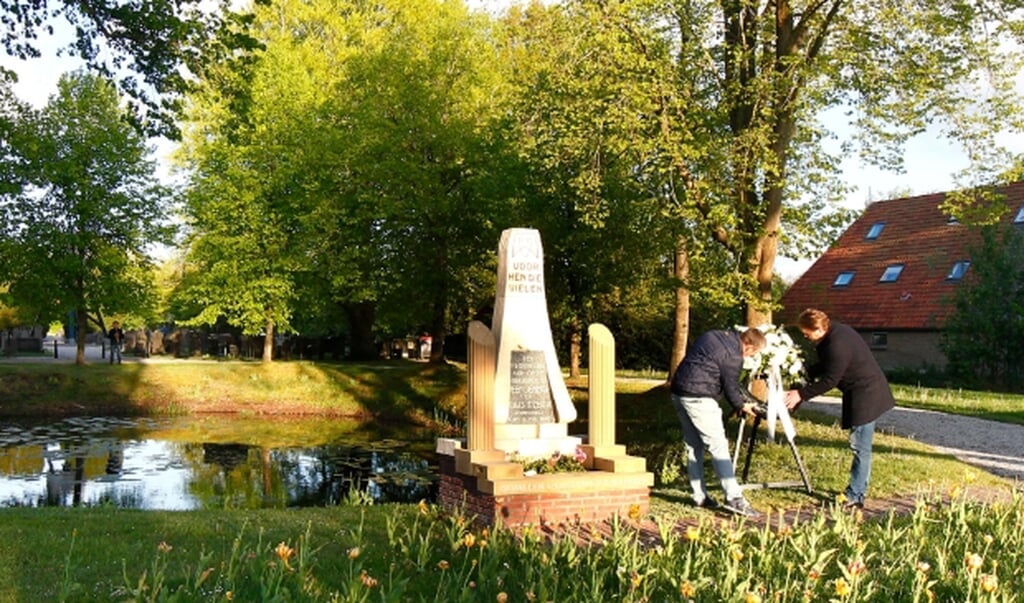 Dodenherdenking Tijnje.