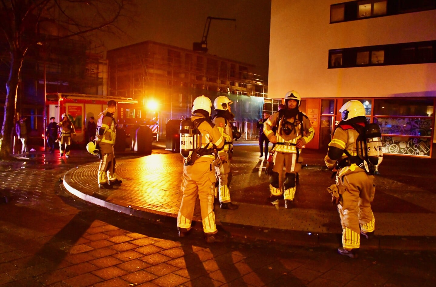 Brandweer ter plaatse bij brandje op balkon.