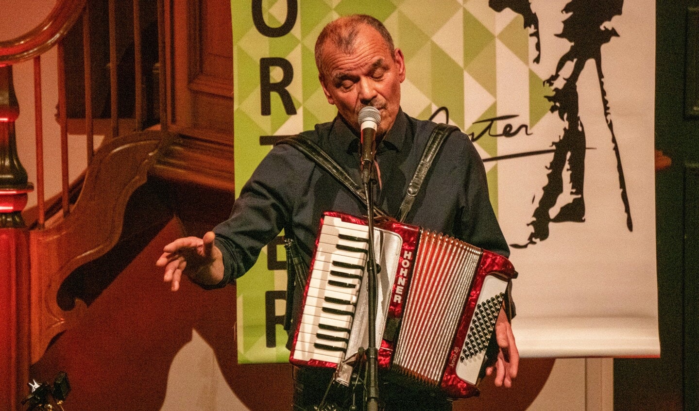 Ernst Jansz in concert bij Podium Gorter Balk Foto Folkert Folkertsma