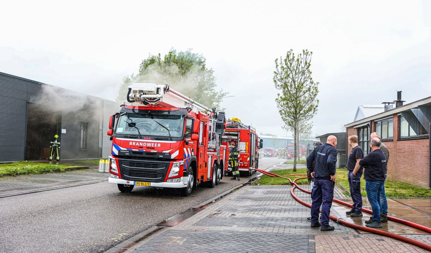 Grote brand aan De Klok in Gorredijk Foto Ricardo Veen Media