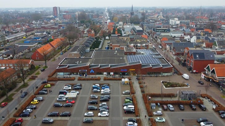 Luchtfoto Molenplein Heerenveen.