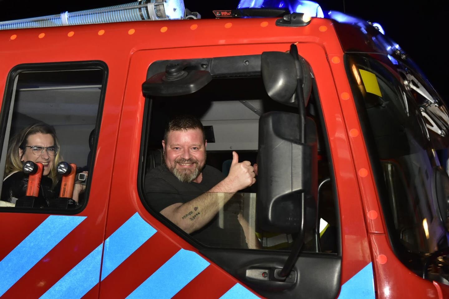 Mets van Dijk en Marco Adema nemen afscheid van de vrijwillige brandweer Sneek