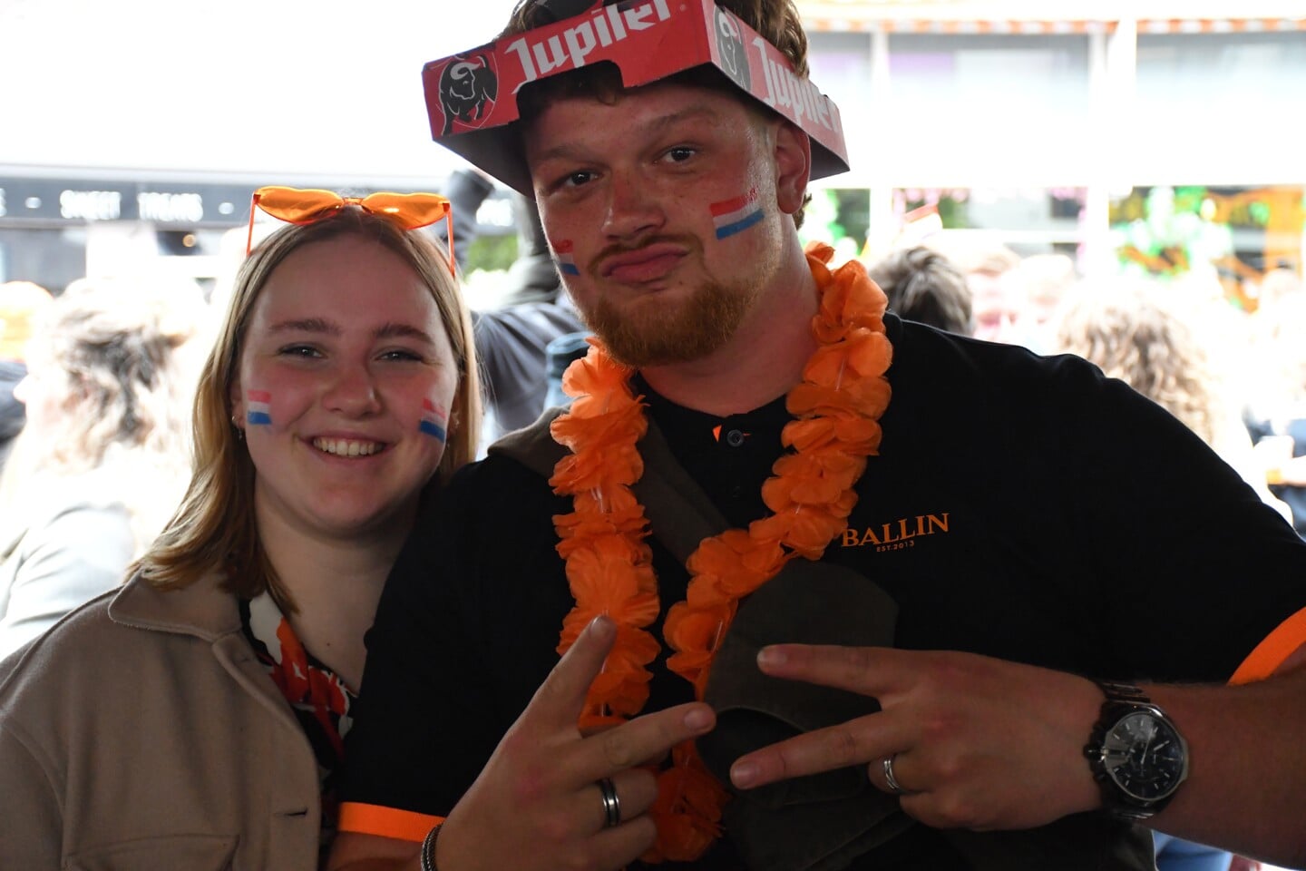 
Koningsdagfeest in uitgaanscentrum Heerenveen trekt weer veel publiek
