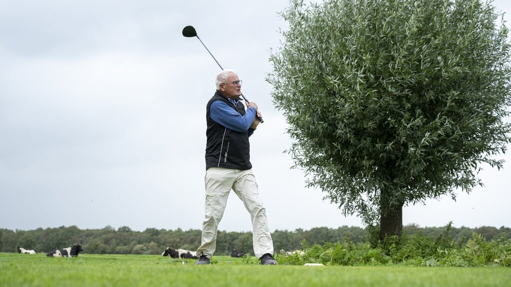 Foppe de Haan in actie op de golfbaan