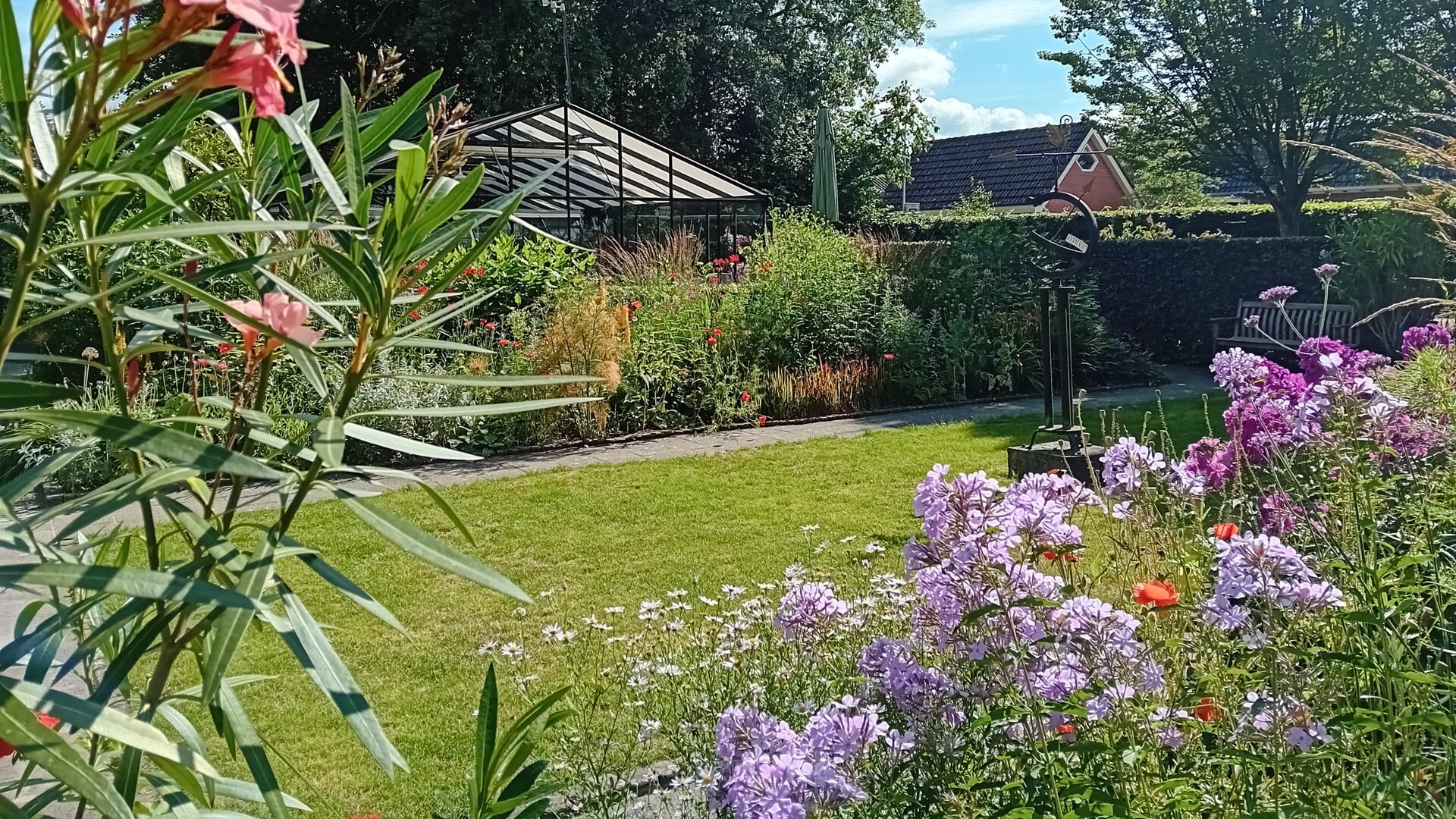 De Tropische Kas Beetsterzwaag opent zondagmiddag de deuren