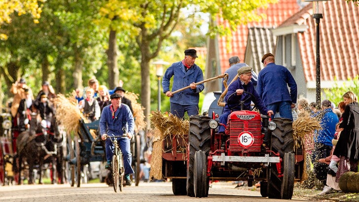 47e Flaeijelfeest met Steile wand, slipjacht en een bult met klompen