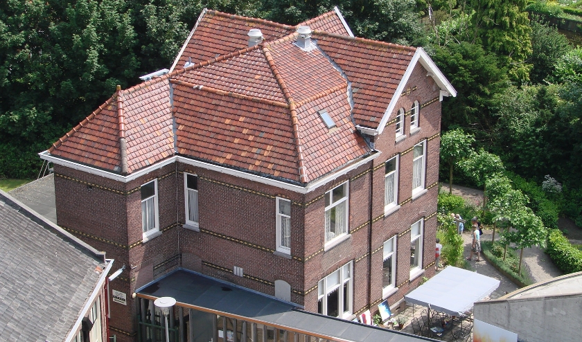 De oude pastorie van de Dorpskerk.