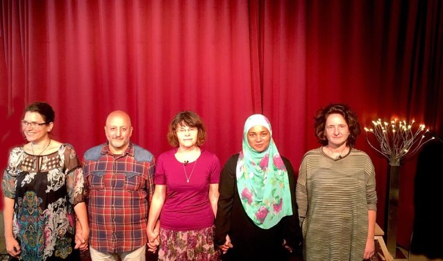 De vertelvoorstelling Helden van Vandaag ging op 14 oktober in première in Antwerpen