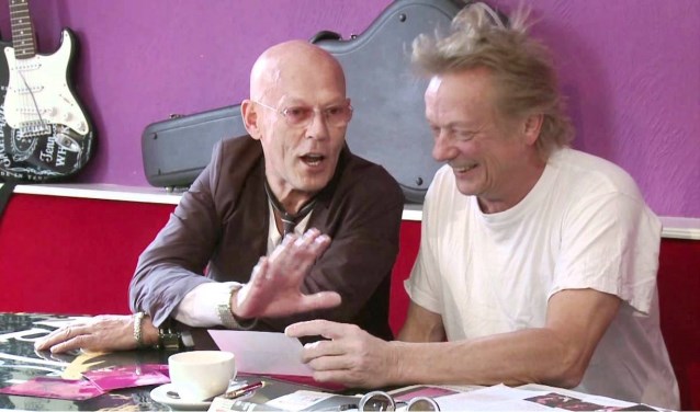 Koos van Dijk haalt herinneringen op met gitarist Dany Lademacher