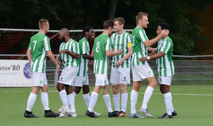 Slikkerveer viert de 1-6