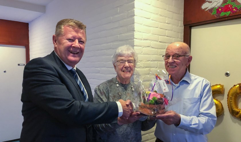 Felicitaties voor het bruidspaar Opmeer.