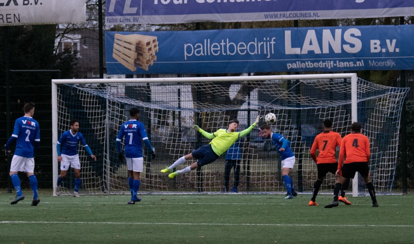 Keeper Ragip Ozrak liet geen bal binnen