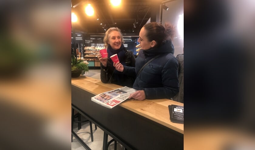 Sandra van Marion en Eveline Freling willen Ridderkerks 'een bakkie" laten doen